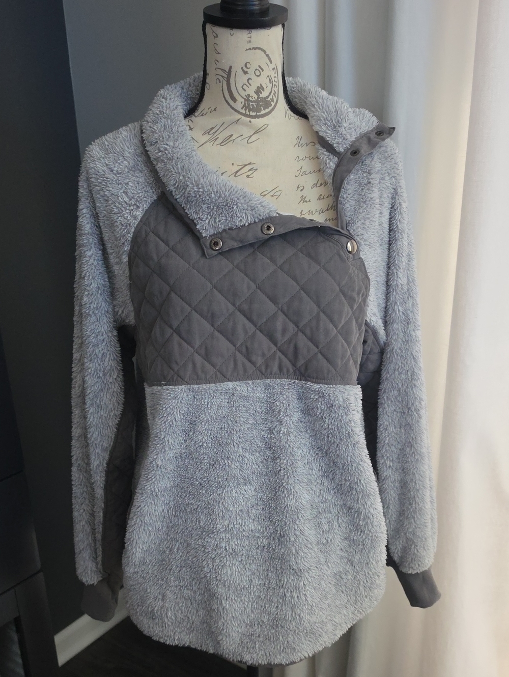 Cozy Quilted Panel Teddy Jacket - Gray